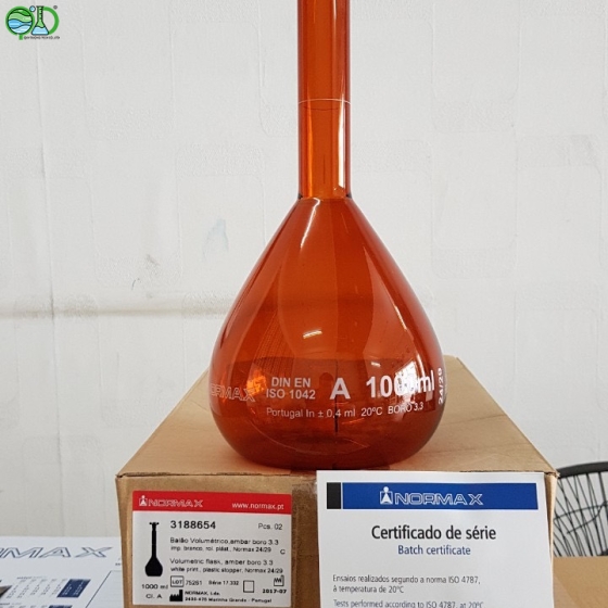 Volumetric flasks, NORMAX® amber glass, class A, with PE stopper