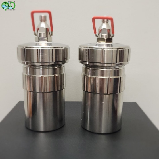 Bom oxy đo nhiệt lượng   Chất liệu: 1Cr18Ni9Ti(321#)   Tuân thủ tiêu chuẩn: MT/T737-2007   Tiêu chuẩn áp lực nước: 20Mpa   Kiểm tra độ kín khí: 4Mpa
