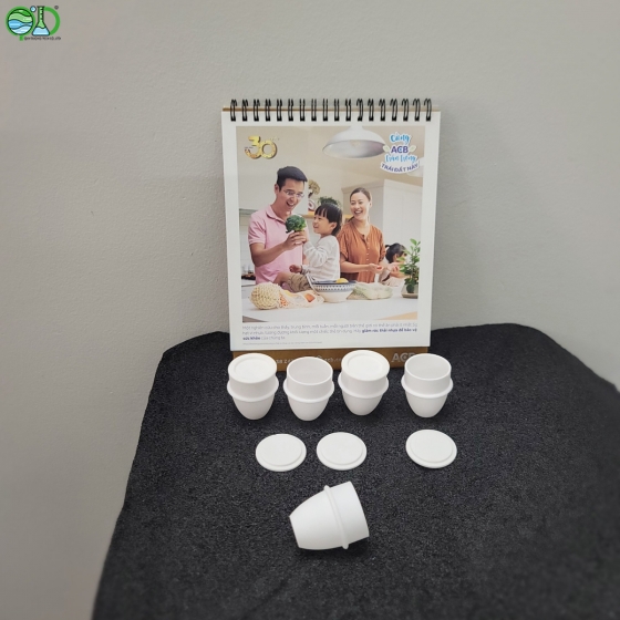 CHÉN BỐC 25ML CÓ NẮP