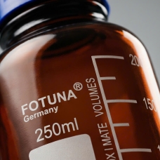Chai nắp vặn nâu 250ml Fortuna